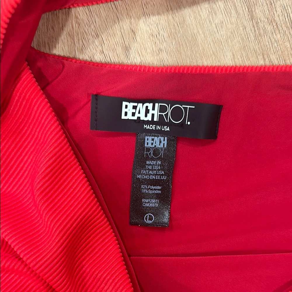 Beach Riot size Large red monokini - Picture 2 of 2